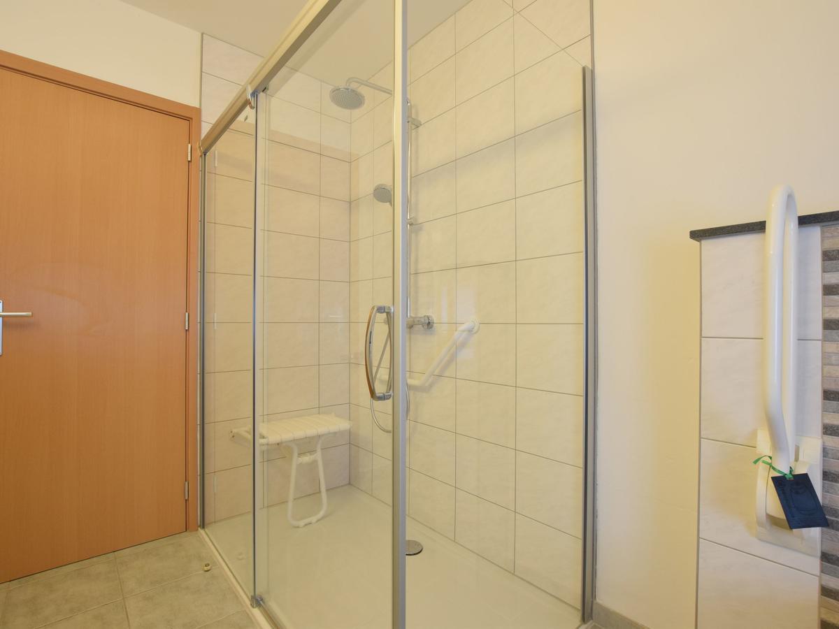 Cozy Apartment In Paliseul With Garden Carlsbourg ภายนอก รูปภาพ